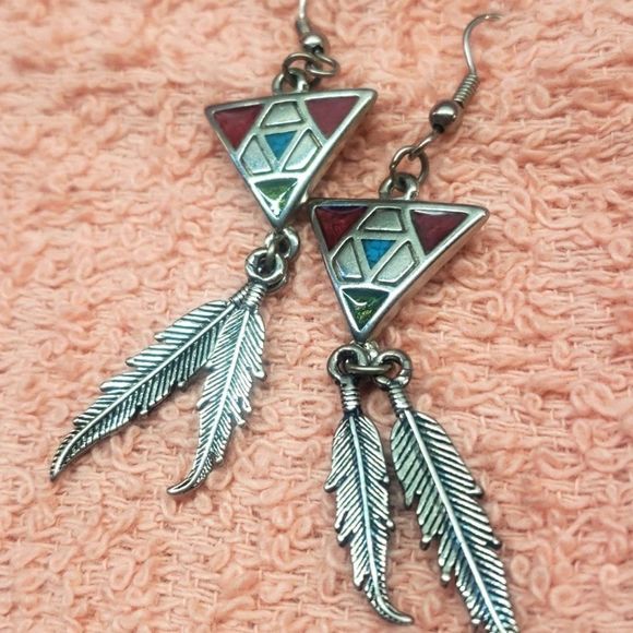 Native American Costume Silver Metal Dangle Triangle Design w/ Red/Green Points- - Picture 1 of 5